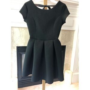 Gagaopt Women’s Black Short Sleeve Crew Neck Elegant Dress Size M